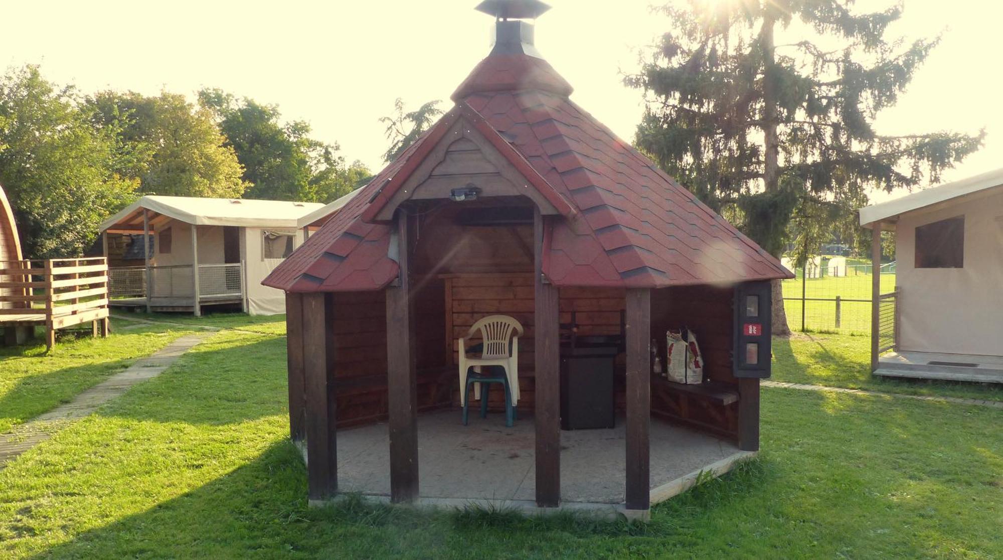 Camping Du Pontis Verteillac Dış mekan fotoğraf