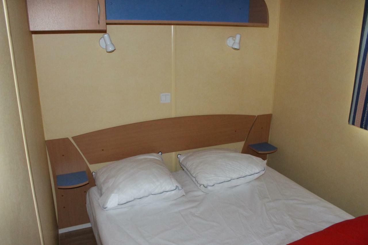 Camping Du Pontis Verteillac Dış mekan fotoğraf