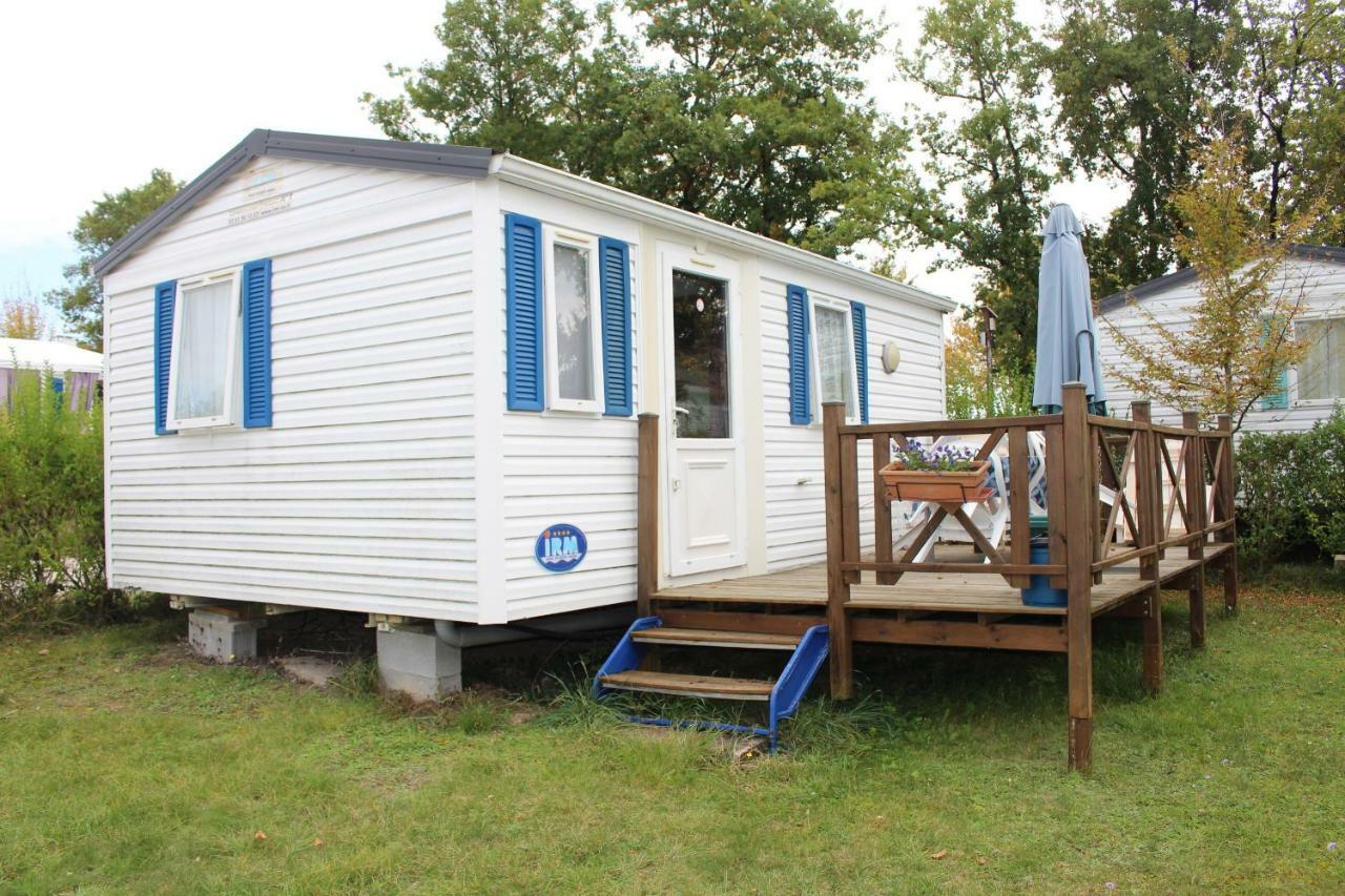 Camping Du Pontis Verteillac Dış mekan fotoğraf