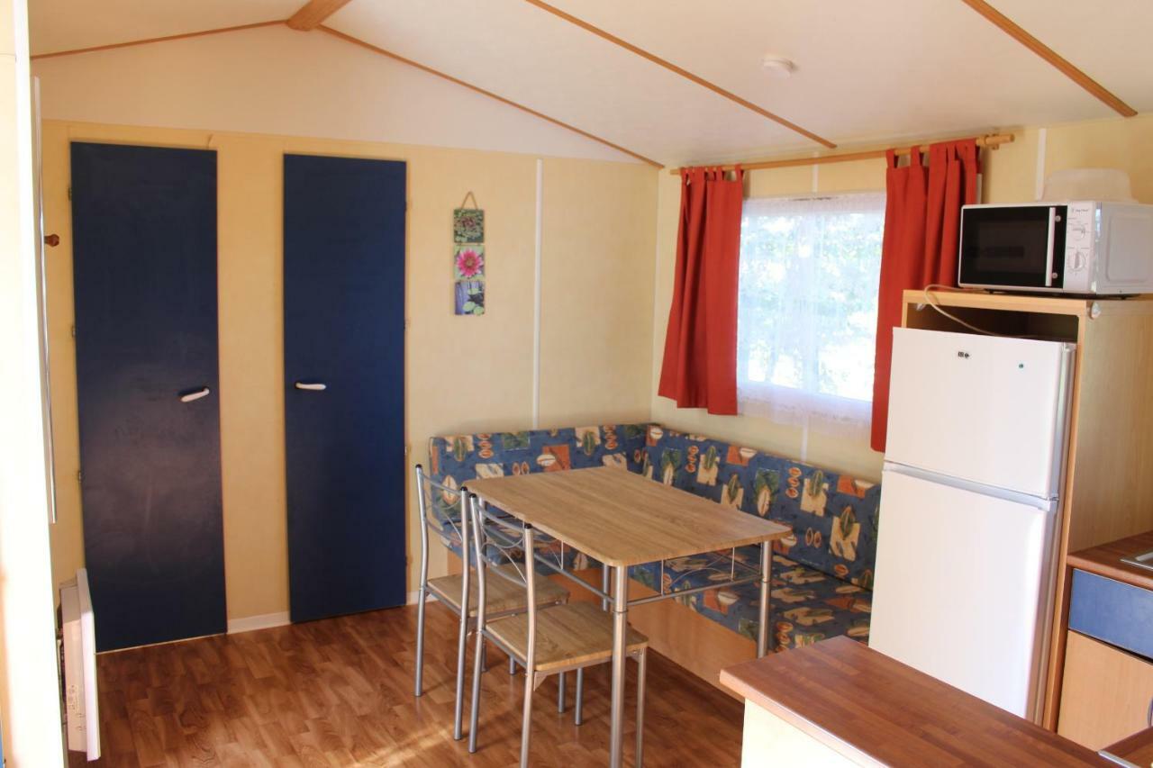 Camping Du Pontis Verteillac Dış mekan fotoğraf