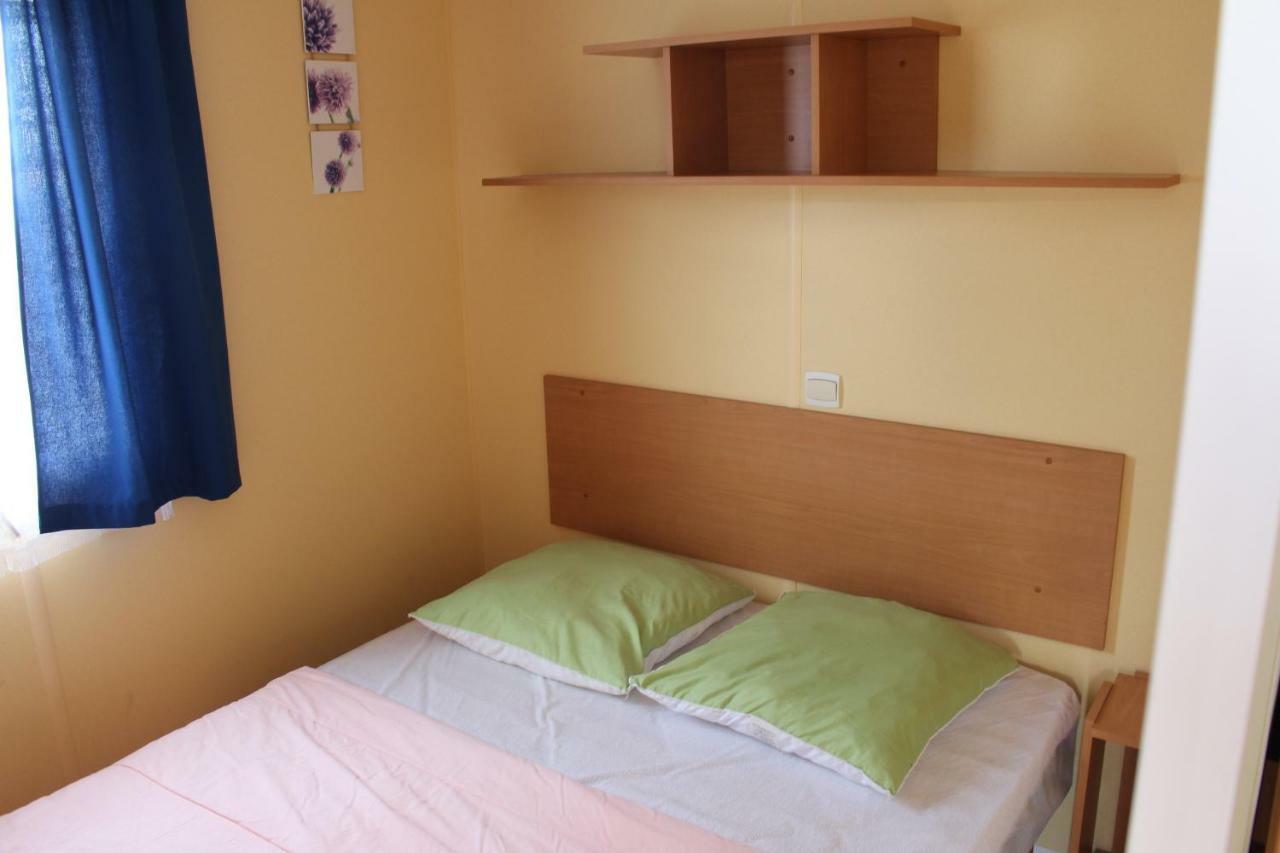 Camping Du Pontis Verteillac Dış mekan fotoğraf